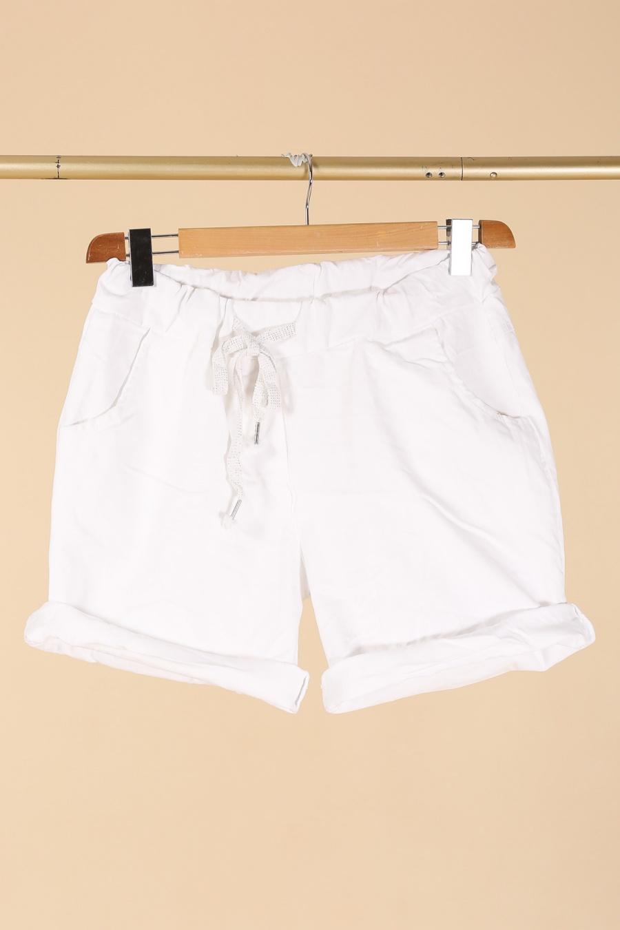Magic shorts fit to 14