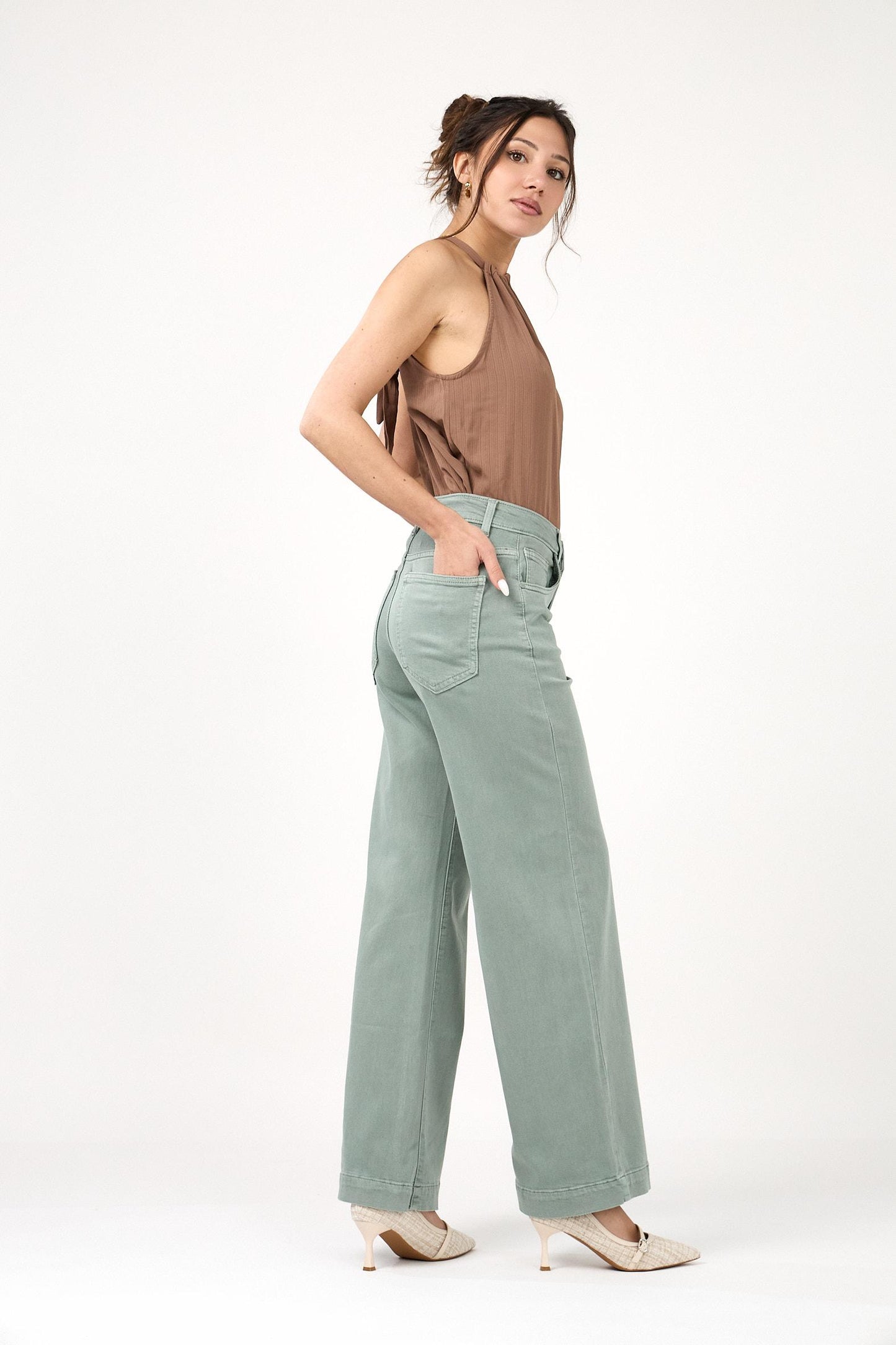 Khaki wide leg denims stretch
