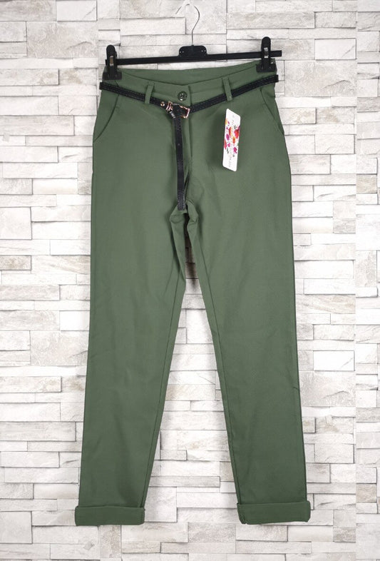 Fitted stretch trousers with 2 pockets